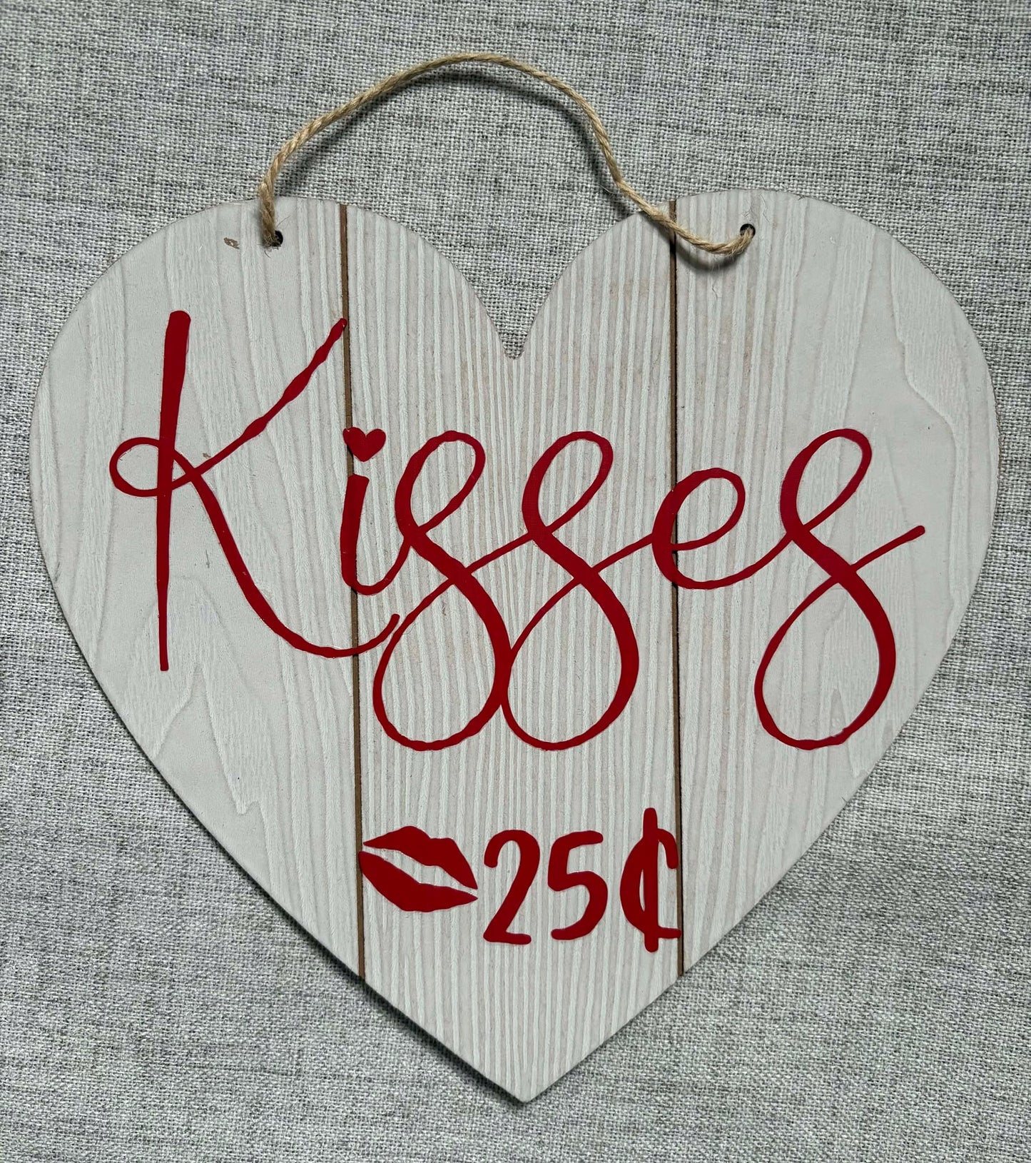 Kisses Heart Sign